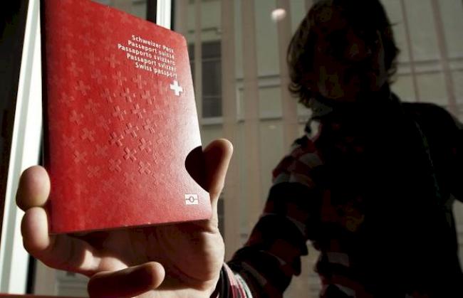 CH-Pass: In der Westschweiz nehmen die Einbürgerungsgesuche zu