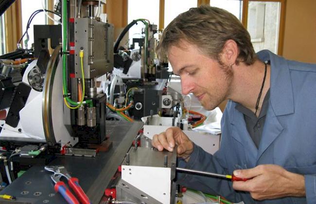 Unterstützt wurde in der jüngsten Vergangenheit beispielsweise die Walliser Firma Mécatis engineering SA in Isérables, welche unter anderem Kleinserien für die Uhrenindustrie produziert (Archivbild).