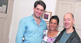 Teamwork. Diego Valsecchi, Melanie Veser und Johannes Diederen (von links) sind sich einig: &laquo;&lsaquo;Martin&rsaquo; bringt Musik, die gute Laune verbreitet.&raquo; 