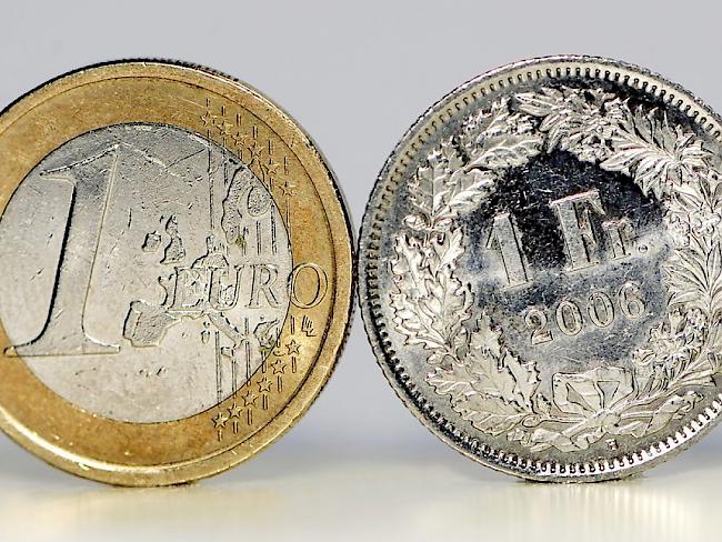 Der starke Franken dämpft das Wirtschaftswachstum in der Schweiz
