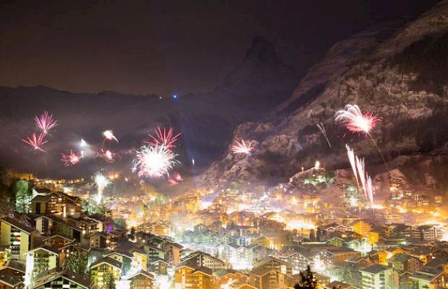 Silvester-Feuerwerk in Zermatt