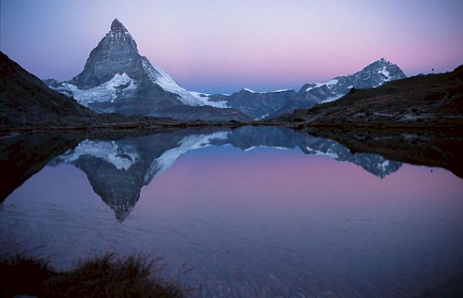 Der Riffelsee in Zermatt, im Hintergrund das Matterhorn