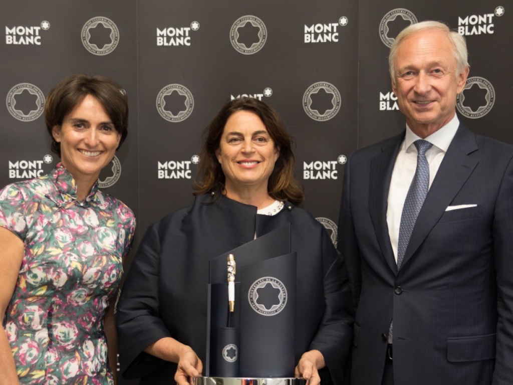 Maja Hoffmann erhält als erste Schweizerin Montblanc Art ...