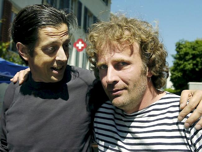 Auch Pedro Lenz (l) und Alex Capus lesen an der Buchmesse Olten. Sie haben ja keinen weiten Weg, besitzen sie doch gemeinsam das Restaurant "Flügelrad" am Oltener Bahnhof (Archiv)
