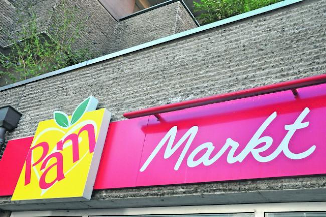 Wie weiter? 75 Pam-Filialen werden von Volg nicht weiter beliefert  –  Gespräche zwischen beiden Detailhändlern laufen. Ob Oberwalliser Filialen (hier Naters) auch betroffen sind, ist unklar. 