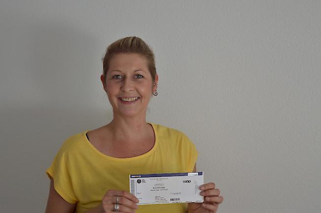 Nadin Schlosshauer ist glückliche Gewinnerin von zwei Scorpion-Konzerttickets.