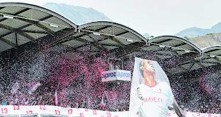 Turbulent. Die Sittener Fans bringen mit der Choreo einen Hauch von Cupfinal ins Tourbillon, die Rote Karte gegen Kouassi sorgt f&uuml;r eine heisse Schlussphase, Yannis Tafer knallt den Ball an die Latte und darum feiern am Schluss die Sittener den Sieg (von oben nach unten). 