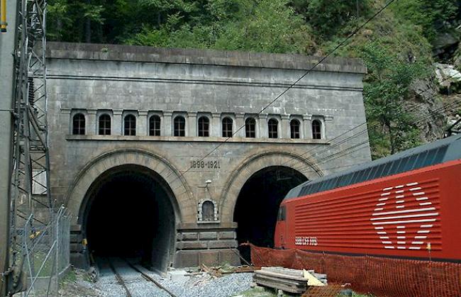 Die Zunahme der Passagierzahlen um 0,7 Prozent verdankt man vor allem zusätzlichen Fahrgästen auf der Linie Brig-Domodossola. (Archiv)