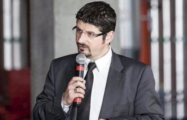 Beim Buchstabieren von drei Namen leistete sich Yannick Buttet ganze vier Fehler. (Archiv)