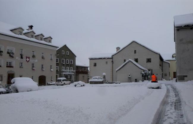 «Mit Hausfräsen wurden Plätze und Zugangswege geräumt.»