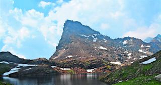 Schmugglerpfade. Am Geisspfadsee und am Rothorn vorbei wurde w&auml;hrend Jahrhunderten Schmuggel betrieben.  