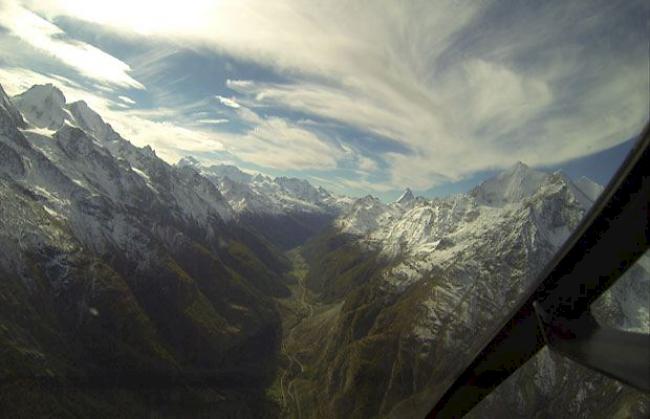 Aufnahmen aus dem Helikopter: Mattertal