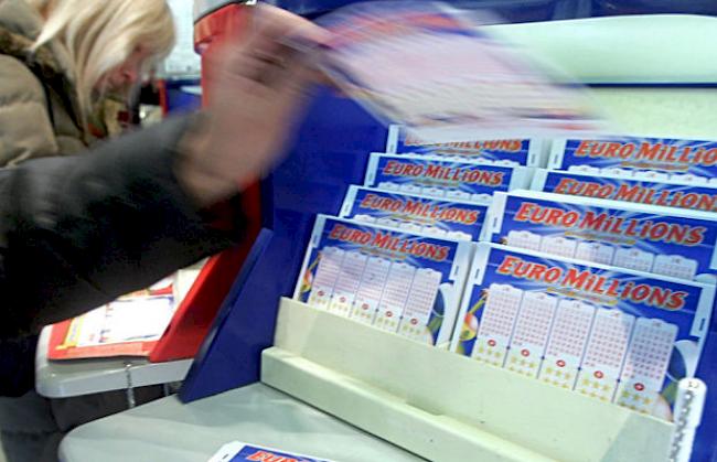 Spielscheine bei Euromillionen (Symbolbild)