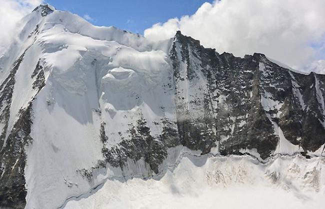Am 17. August 2013 kam es am Weisshorn zu einem Bergunfall. Zwei Alpinisten verloren dabei ihr Leben.
