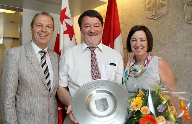 Felix Ruppen mit Gattin und Staatsratspräsident Maurice Tornay