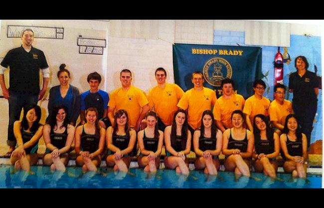 «Mein Schwimmteam, Bishop Brady High School»