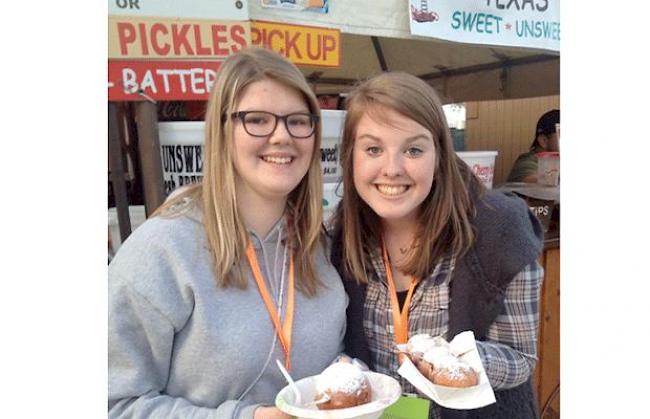 Astrid und Lara Tenisch beim Houston Rodeo