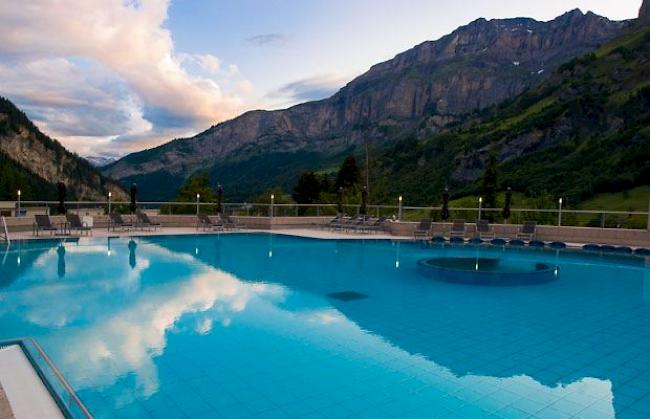 In Leukerbad wird der Internationale Tag des Wassers mit einem abwechslungsreichen Programm rund um die Thermalquellen gefeiert.