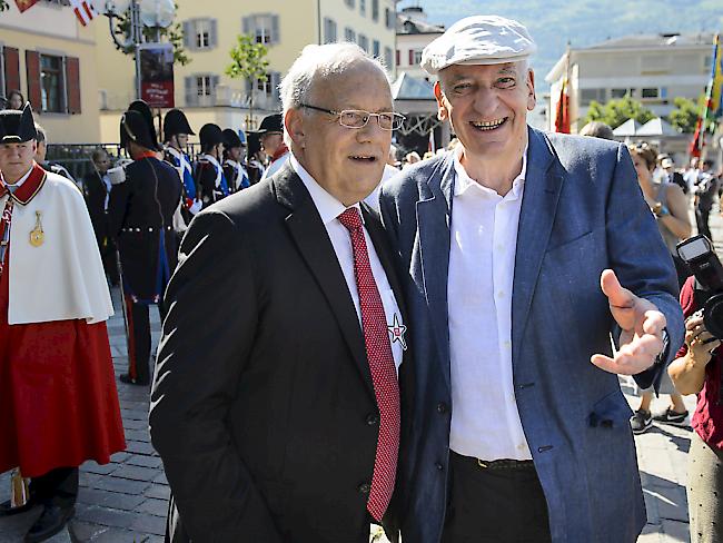 "Ohne das Wallis wäre die Schweiz heute nicht das, was sie ist", sagte Bundesrat Johann Schneider-Ammann (links). Das Bild zeigt ihn mit alt Bundesrat Pascal Couchepin.