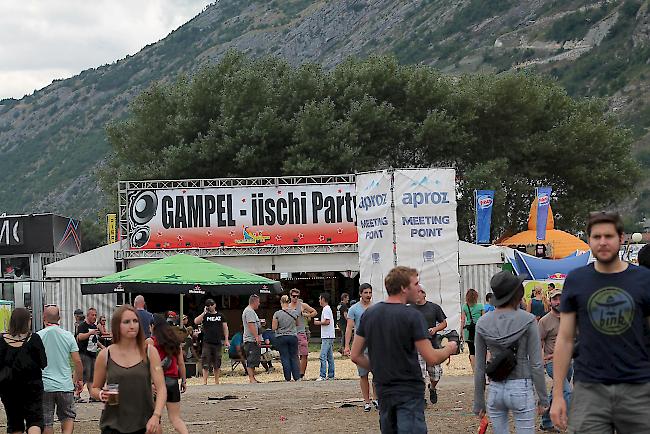 Gampel ist «Iischi Party» sagen die Organisatoren.