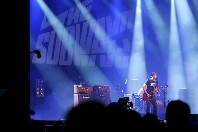 «The Subways» bei ihrem Auftritt am Open Air Gampel vom Donnerstag: Eine Wucht, dank einer äusserst sympathischen Truppe.