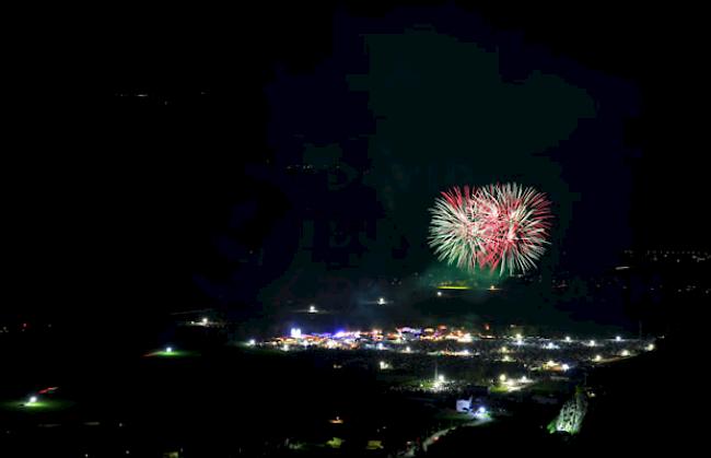 Feuerwerk zur Eröffnung