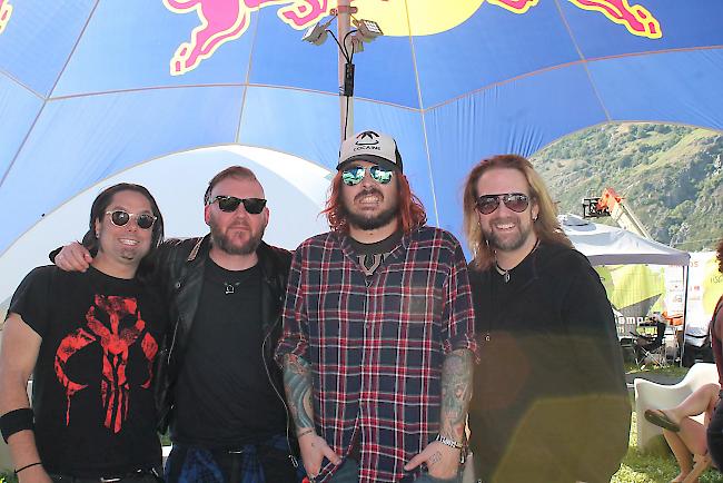 Seether - das sind v.l.n.r. Brian Wickmann, Dale Stewart, Shaun Morgan und John Humphrey