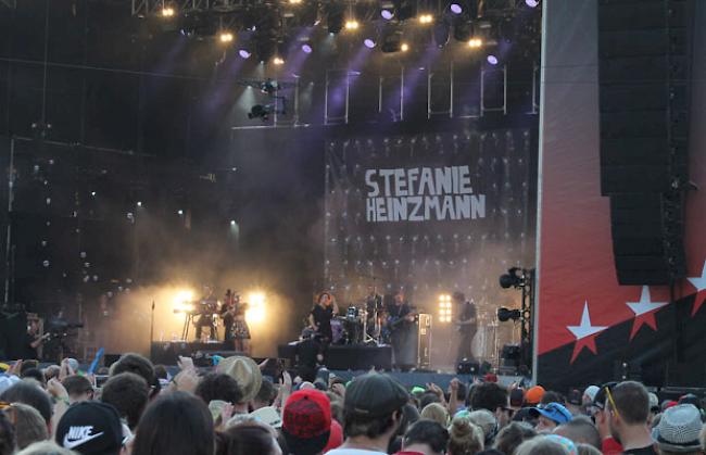 Stefanie Heinzmann auf der Red Stage