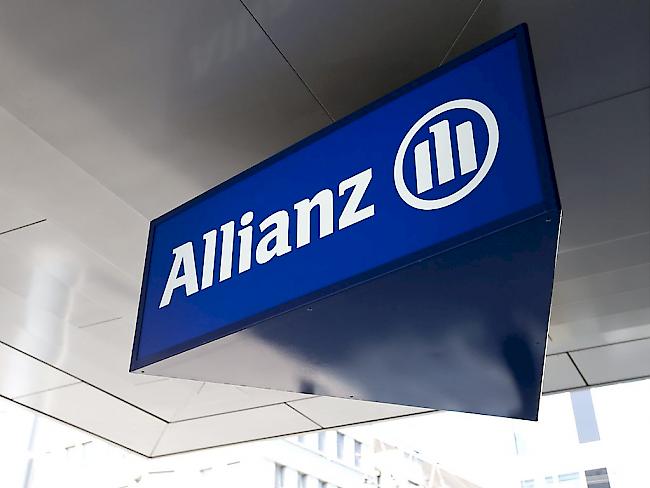 Der Versicherer Allianz Suisse hat im ersten Halbjahr einen Rückgang bei Prämien und Gewinn hinnehmen müssen.