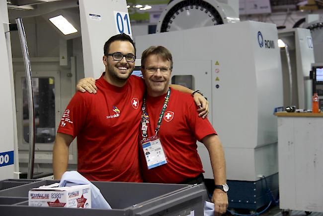 Kandidat Tizian Ulber und Experte Jürg Marti (rechts) in Brasilien.