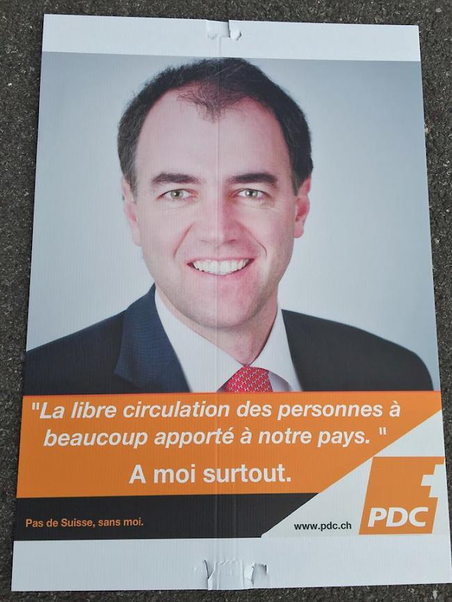 Gefälschtes Plakat von Christophe Darbellay. 