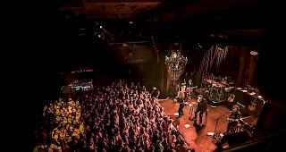 Zahlreiches Publikum fand den Weg ans Zermatt Unplugged Kaufleuten.