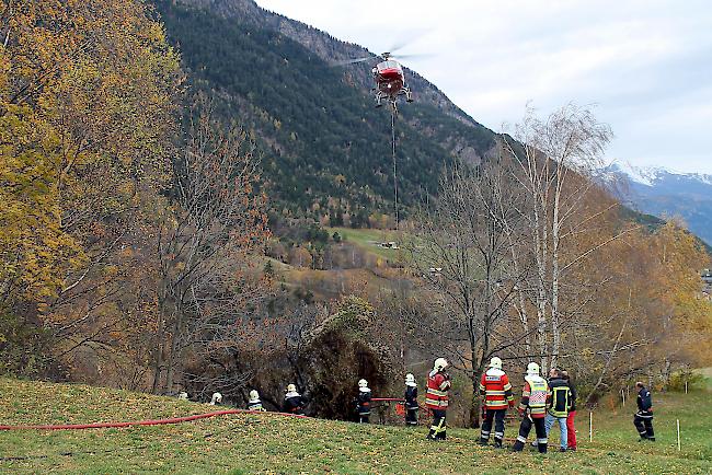 Das Feuer ist im Gebiet Lingwurm in Richtung «Grindji» ausgebrochen.