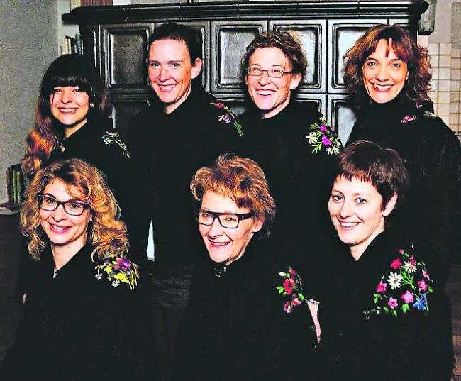 Seltene Musik. Vokalensemble Ferden mit der Leiterin Evi Gallmetzer (oben rechts).