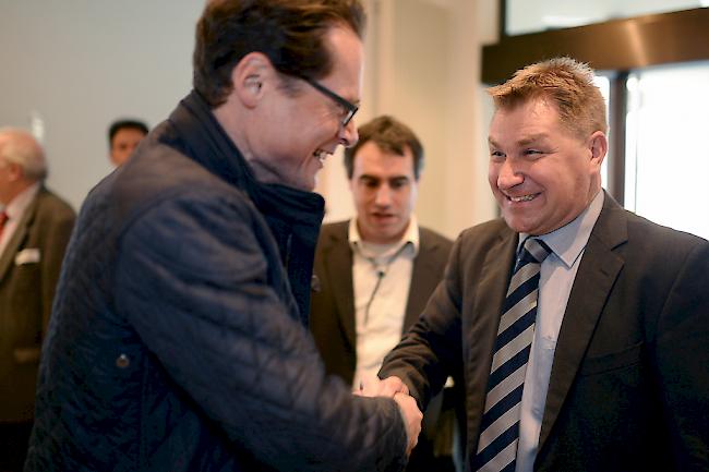 SVP Parteipräsident Toni Brunner (rechts) und Nationalrat Roger Koeppel an der SVP Tagung in Horn am Freitag, 8. Januar 2016. 