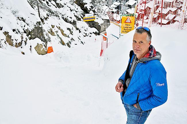 Der CEO der Zermatt Bergbahnen, Markus Hasler, bei der engsten Stelle der neuen Abfahrtspiste «Howete»: «Es wird bestimmt besser.»