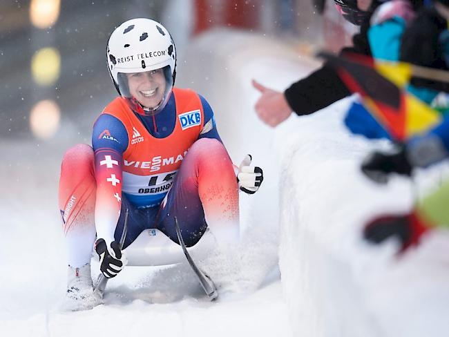 Viel Grund zum Lachen: Martina Kocher gewinnt an der WM im Sprint die Goldmedaille
