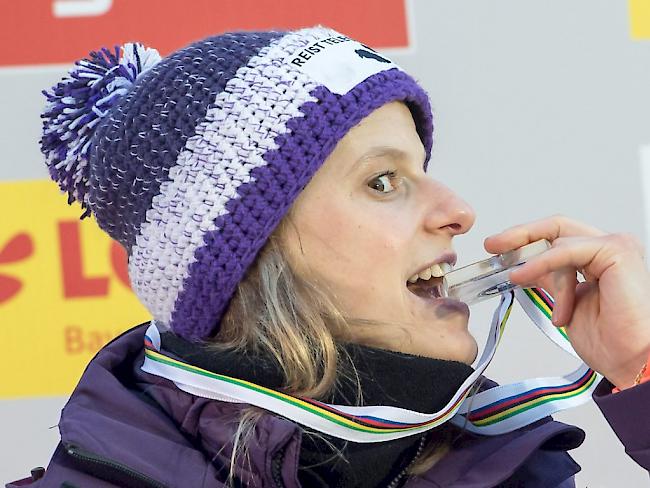 Freut sich über die WM-Goldmedaille im Sprint: Martina Kocher