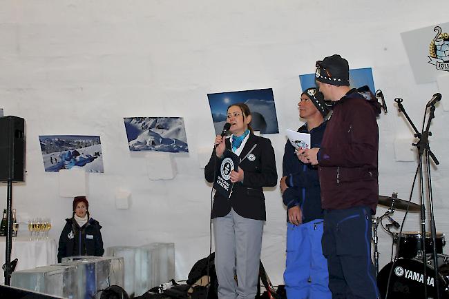 Impressionen vom Iglu-Dorf in Zermatt, wo seit dem 30. Januar 2016 ein Rekordiglu steht.