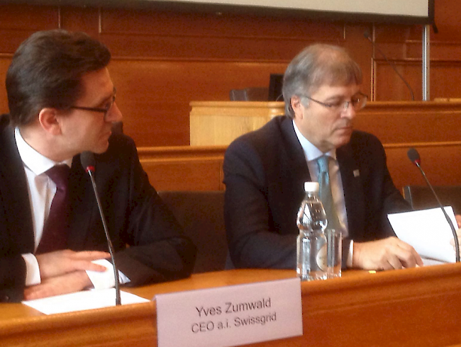 Yves Zumwald, CEO a. i. Swissgrid (l.) und Jean-Michel Cina.