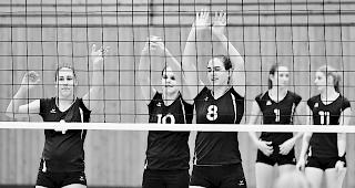 Konzentriert. Die Laldnerinnen wurden im Derby gegen Eyholz ihrer Favoritenrolle gerecht und setzten den Gegner von Beginn weg unter Druck. 