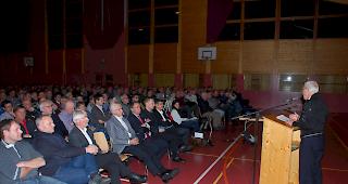 Info-Abend in der Sporthalle Oberwald.