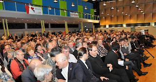 Die Simplonhalle war zum Bersten voll.