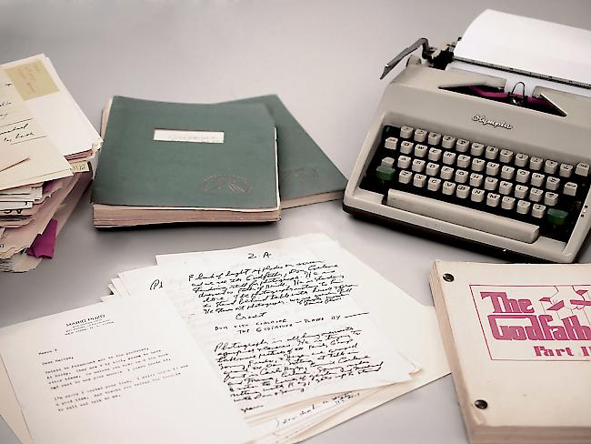 Zu den versteigerten Objekten zählten die Olympia-Schreibmaschine von Mario Puzo sowie Manuskripte und Drehbuchversionen für das Mafia-Epos "Der Pate". (Archiv)