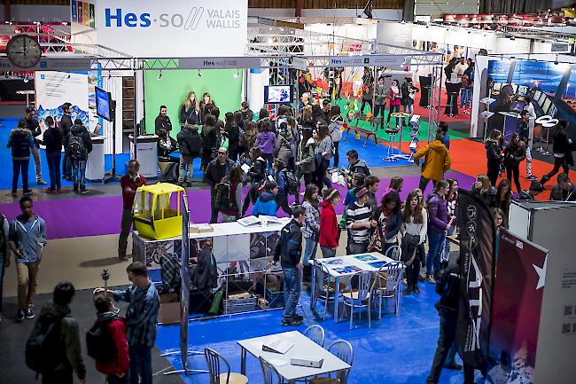 Die Messe ist besonders für Jugendliche der Orientierungsstufe interessant.