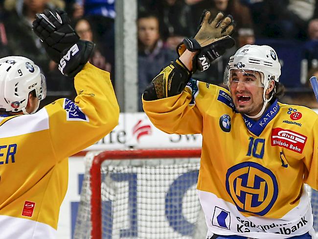 Für Andres Ambühl (Nr. 10) gab es in den Playoff-Halbfinals gegen Bern nicht mehr viel zu jubeln