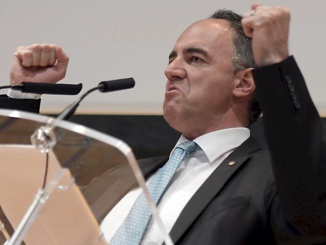 Der abtretende CVP-Präsident Christophe Darbellay wählte klare Worte an der Delegiertenversammlung in Winterthur: Die CVP müsse auch in Zukunft eine bürgerliche Partei bleiben, klar positioniert rechts von der Mitte. "Aber wir müssen uns auch unterscheiden."