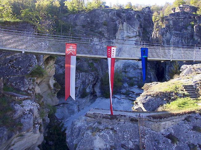 Die neue Hängebrücke zwischen Naters und Bitsch.