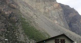 Unglaubliche Gesteinsmassen. Randa 25 Jahre danach.