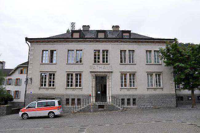 Die Nettoschuld pro Kopf sinkt auf 2 276 Franken - der tiefste Wert seit dem Bau des Kultur- und Kongresszentrums La Poste.